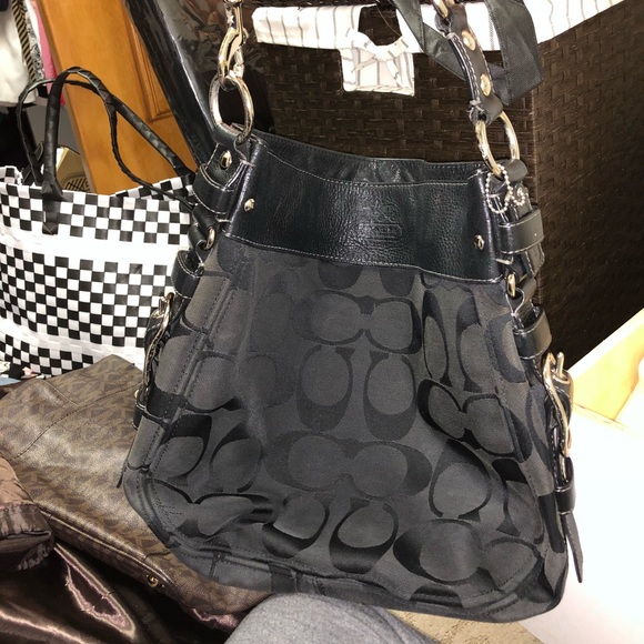 coach tote - Picture 3 of 5